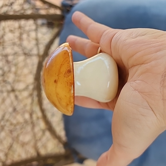 Vintage Other - Vintage onyx carved mushroom